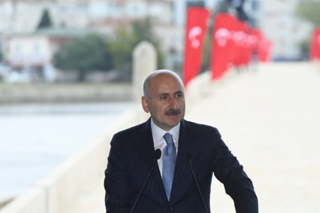 Bakan Karaismailoğlu: "Yeni bir çağın kapısını aralıyoruz"