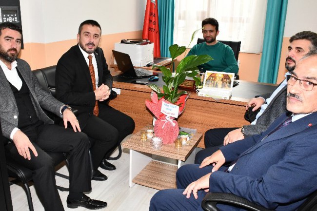 Bursa Kestel Belediye Başkanı Tanır: "İmam Hatip Okulları eğitimde destek"