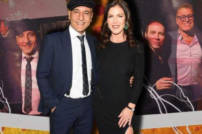 Ünlü yıldızın doğum gününde tek Türk işadamı