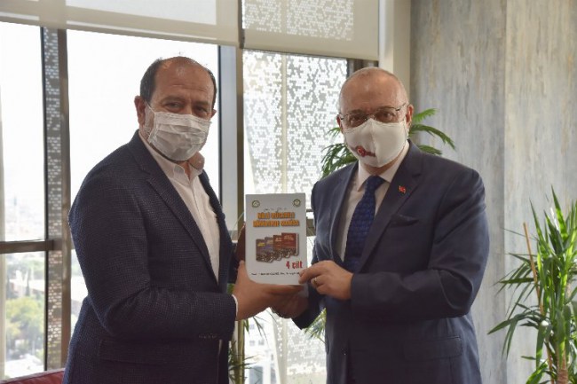 Manisa Büyükşehir'e MHP MYK üyesi Şekerci'den ziyaret