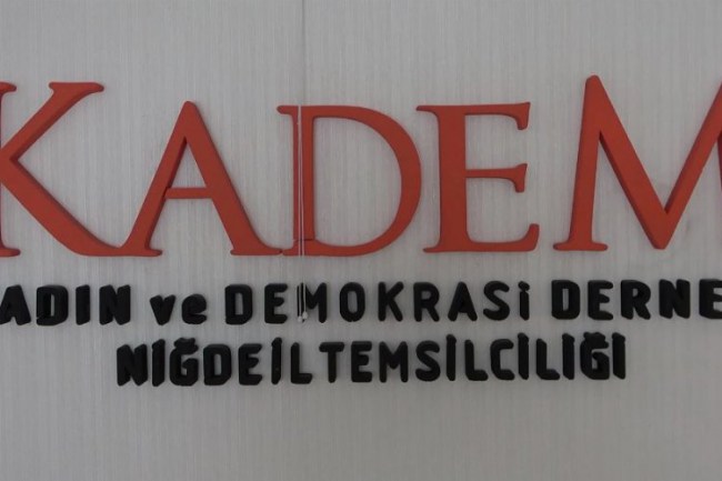 Kadın Acil Destek İhbar Sistemini 2 milyon 600 bin kadın kullanıyor