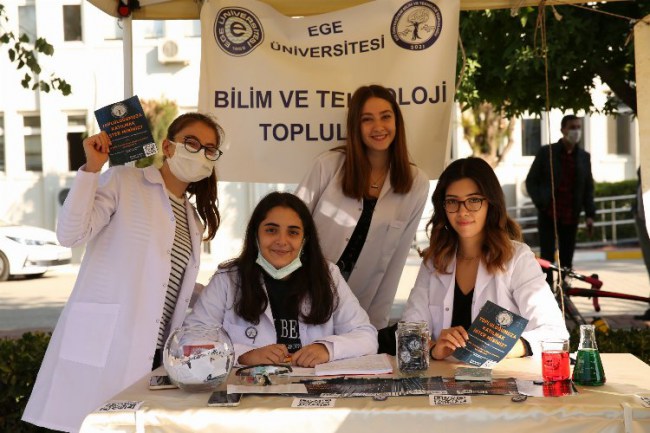 Ege Üniversitesi'nden öğrencilerine "Hoş Geldin" kutlaması