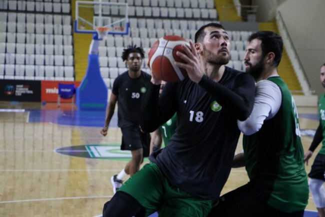 Manisa Belediyespor, Bursa deplasmanına hazırlanıyor