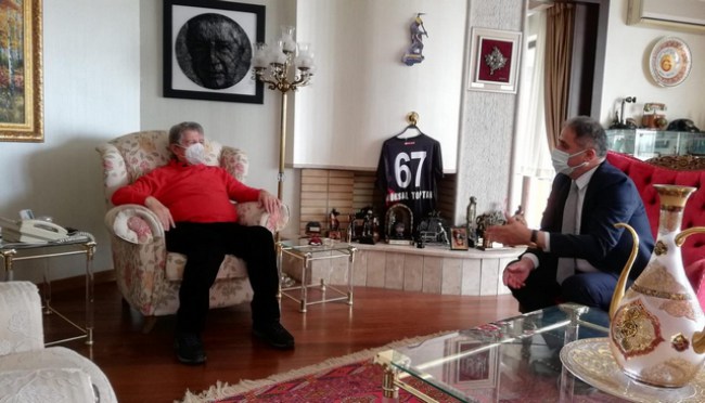 Saffet Bozkurt'tan Köksal Toptan'a ziyaret