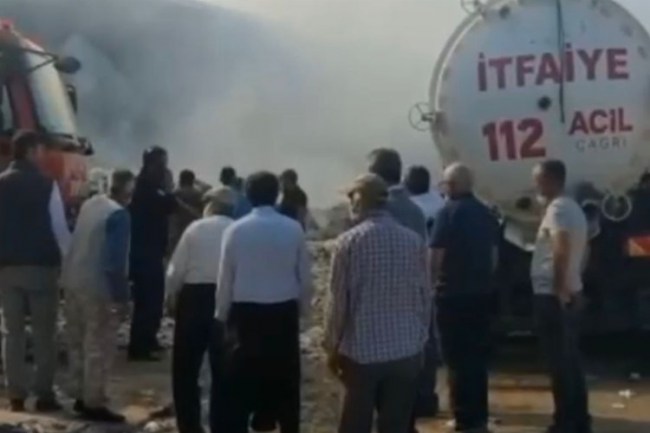 Adıyaman'da çırçır fabrikasında büyük yangın