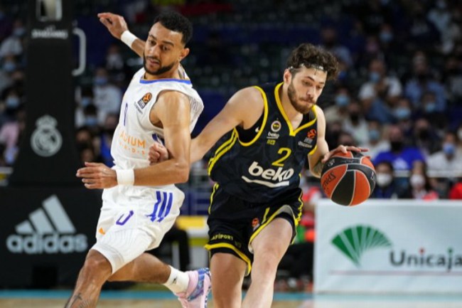 Fenerbahçe Beko sonunu getiremedi