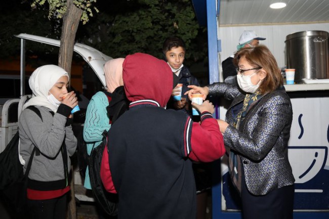 Gaziantep'te sabah çorbası Fatma Şahin'den