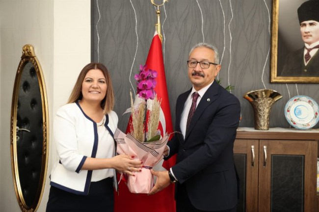 İl Milli Eğitim Müdürü'ne Başkan Hürriyet'ten ziyaret