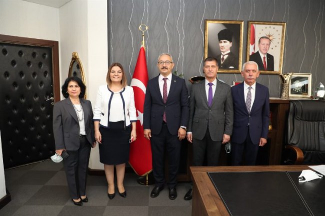 İzmit Belediyesi, Milli Eğitim'den sosyal alan istedi