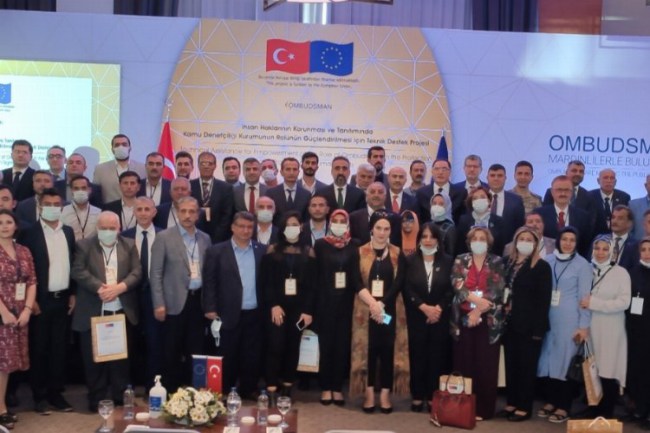 Şeref Malkoç Mardin'de muhtarlar ve STK temsilcileriyle buluştu