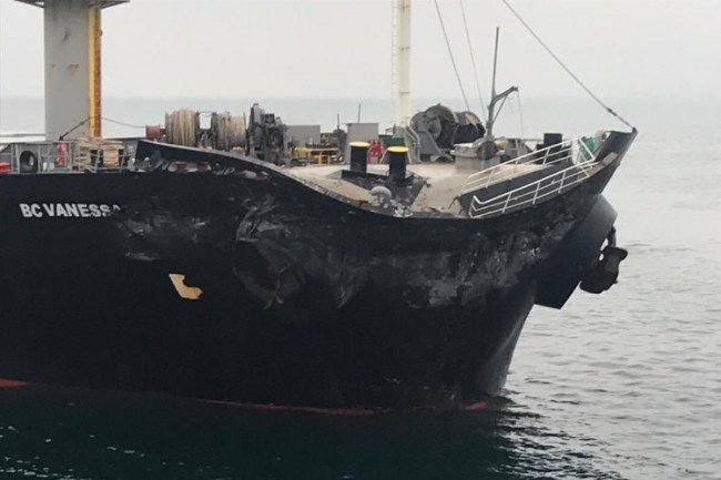 Çanakkale açıklarında iki yük gemisi çarpıştı!