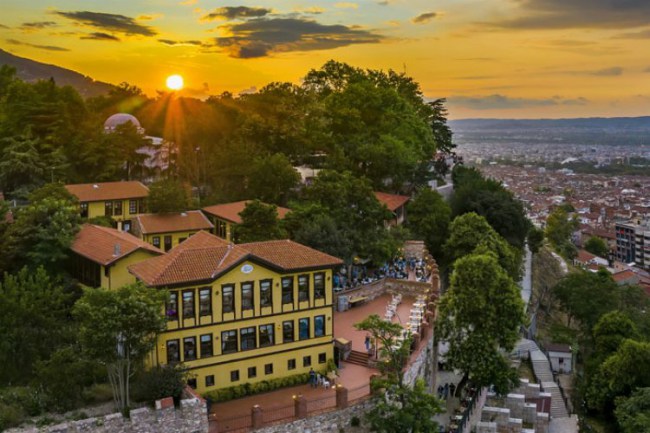 Bursa Osmangazi'nin Sümbüllü Konağı yeniden faaliyette