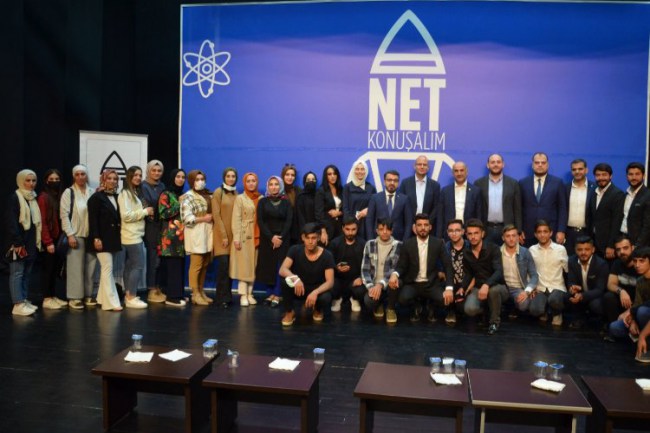 Batman'da AK Parti 'net' konuştu