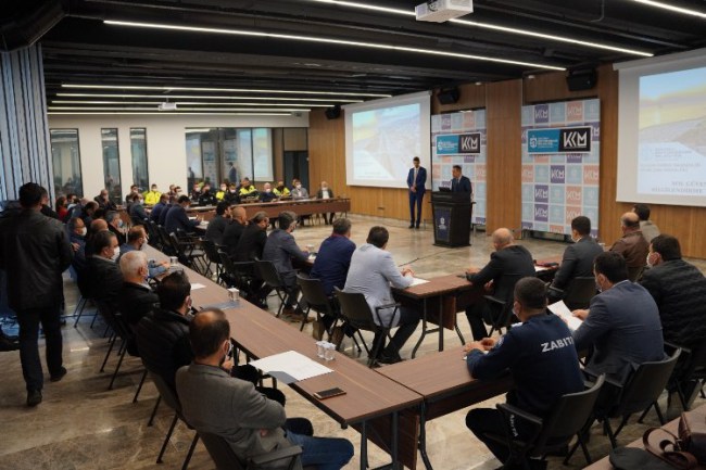 Kocaeli Büyükşehir yol güvenliğine dikkat ediyor