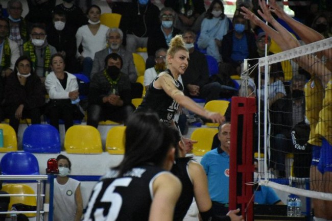 Balıkesir'de Körfezin Sultanları kazanmayı bildi