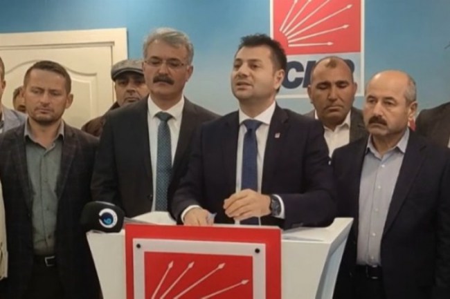 Aksaray'da CHP, Başkanına sahip çıktı