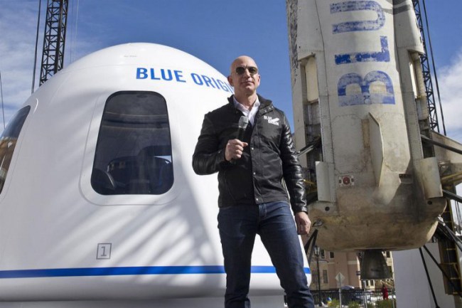 Amazon'un kurucusu Bezos, kendi uzay üssünü kuruyor