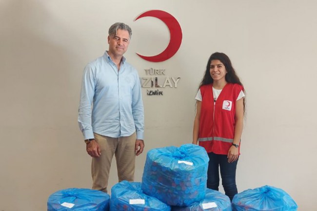 Türk Kızılayı İzmir'in gönüllülerinden anlamlı çalışma
