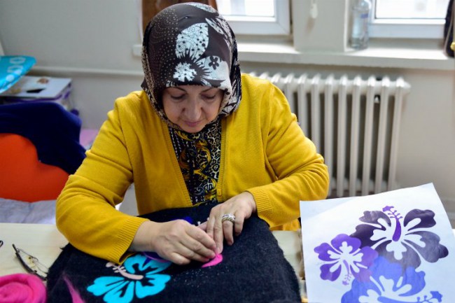 Bursa Yıldırımlı kadınlara e-ticaret eğitimi