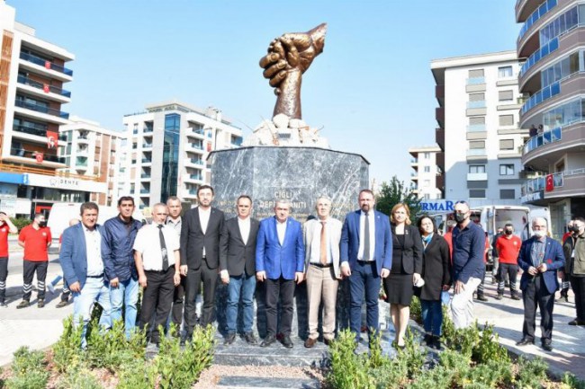 İzmir Depremi'nin yıl dönümü Çiğli'de unutulmadı