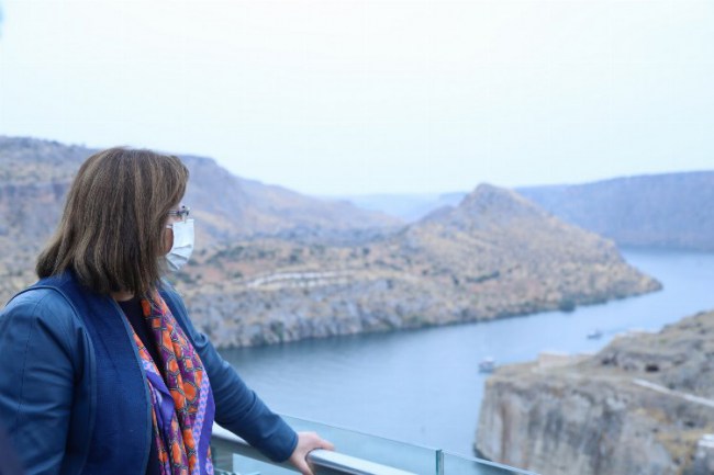 Gaziantep Rumkale'de manzarayı izlemek için cam teras yapıldı