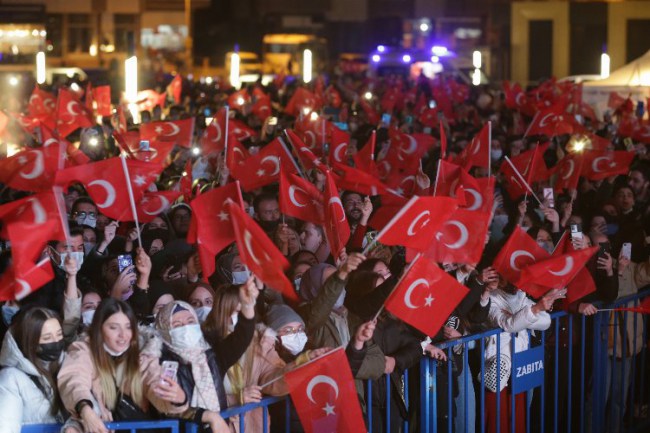 Kütahya'da 98. yıla özel Gençlik ve Cumhuriyet Festivali yapıldı