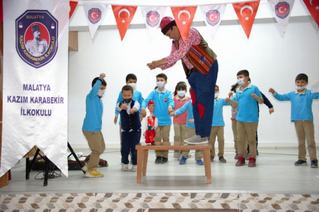 Malatya'da su bilincini oluşturmak için tiyatro yapılıyor