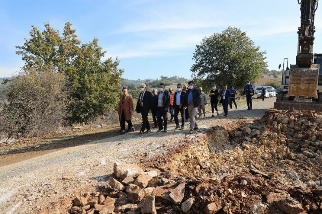 Muğla Büyükşehir'de 16 kilometrelik yol çalışması yapıldı