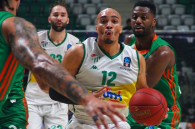 Frutti Extra Bursaspor Avrupa'da güldü