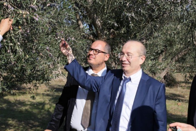 Balıkesir Edremit Belediyesi'nden yüksekokula destek