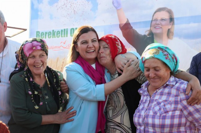 İzmit'te Siyez buğdayı toprakla buluştu