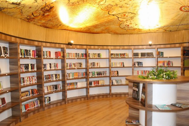 Aksaray'da Millet Kıraathanesi okurlarını bekliyor