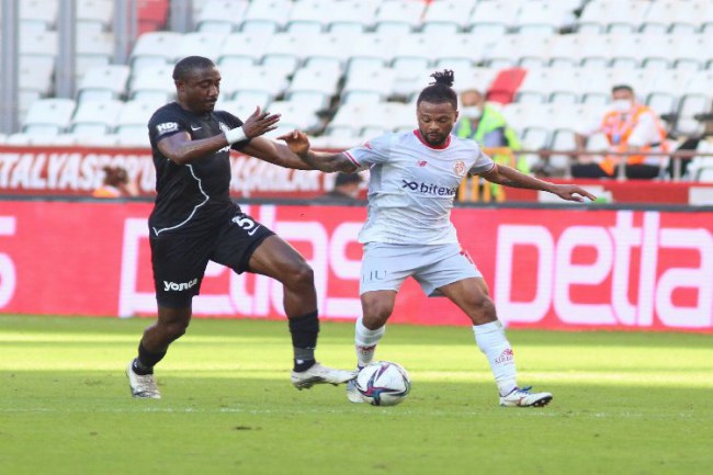 Antalyaspor sahasında Altay'ı yendi