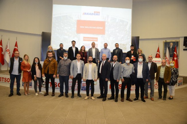 Bursa'da gayrimenkul sektörüne web tapu tanıtıldı