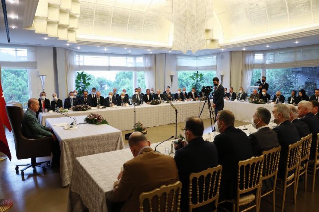 Cumhurbaşkanı Erdoğan, Boşnaklılarla İstanbul'da buluştu