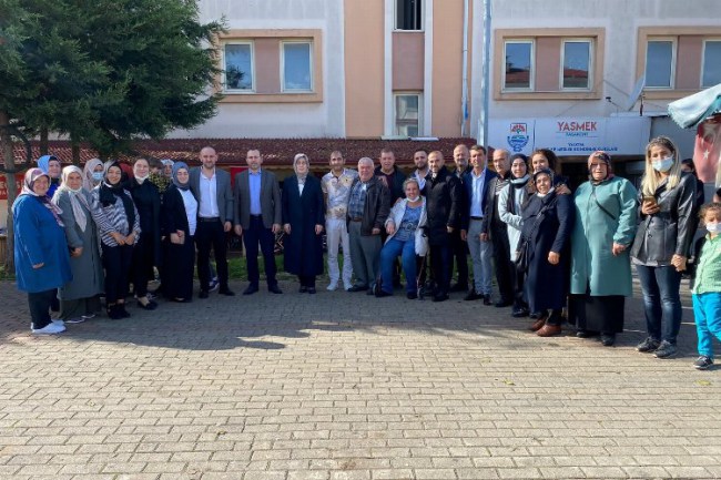 Yalova Paşakent'te sakinlerle hizmet istişaresi