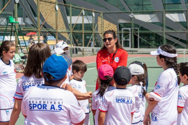 Kayseri Büyükşehir'den 'örnek' bilimsel makaleler