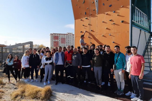 Aksaray Üniversitesi'nde doğa sporları ilgi görüyor