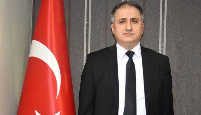 Bozkurt: "Atatürk büyük bir lider, eşsiz bir devlet adamıdır"