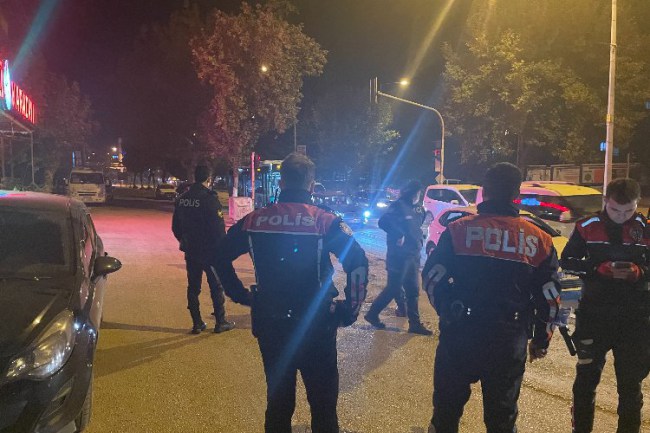 Adıyaman'da bıçaklı kavga: 1 yaralı