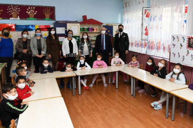 İzmir Karabağlar'da çocuk hakları etkinliği