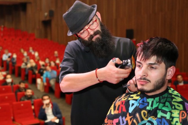 Kocaeli'nde hünerli eller KO-MEK'le buluştu