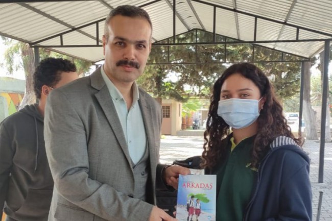 Hatay'da 'Başarıda Arkadaş Seçimi' konferansı