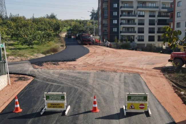Bursa Osmangazi'de asfaltsız yol kalmıyor