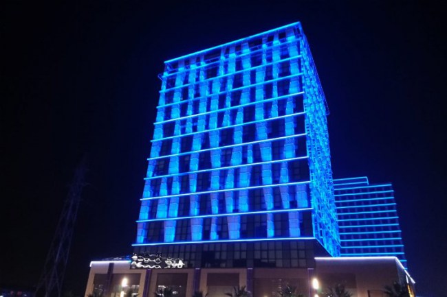 Manisa'da diyabet için mavi aydınlatma