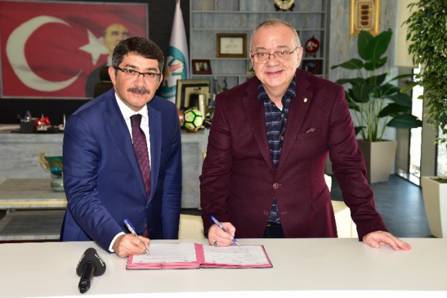 Manisa'da Şehzadeler için imza atıldı