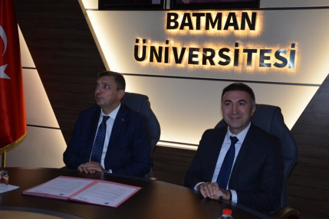 Batman Üniversitesi'nden 12 bin 500 öğrenciye yemek