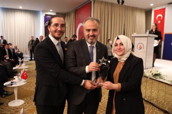 Bursa İnegöl'e sosyal sorumluluk ödülü