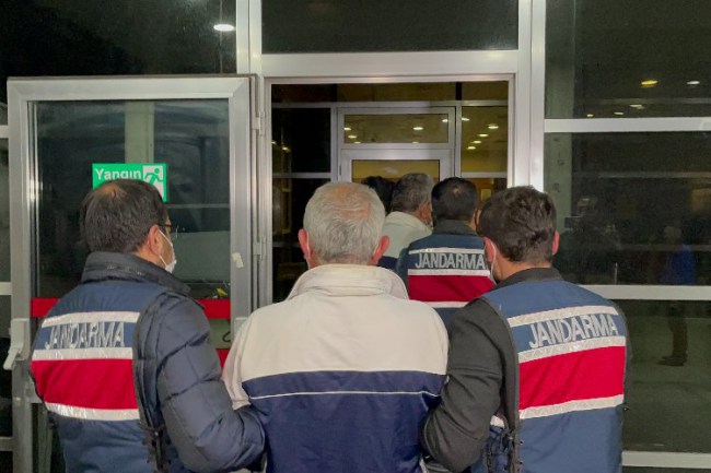 Yakalanan eski HDP'li Adıyaman'a getirildi