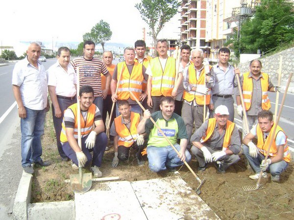 Gülüç'e yardım eli çevrecilerden geldi..